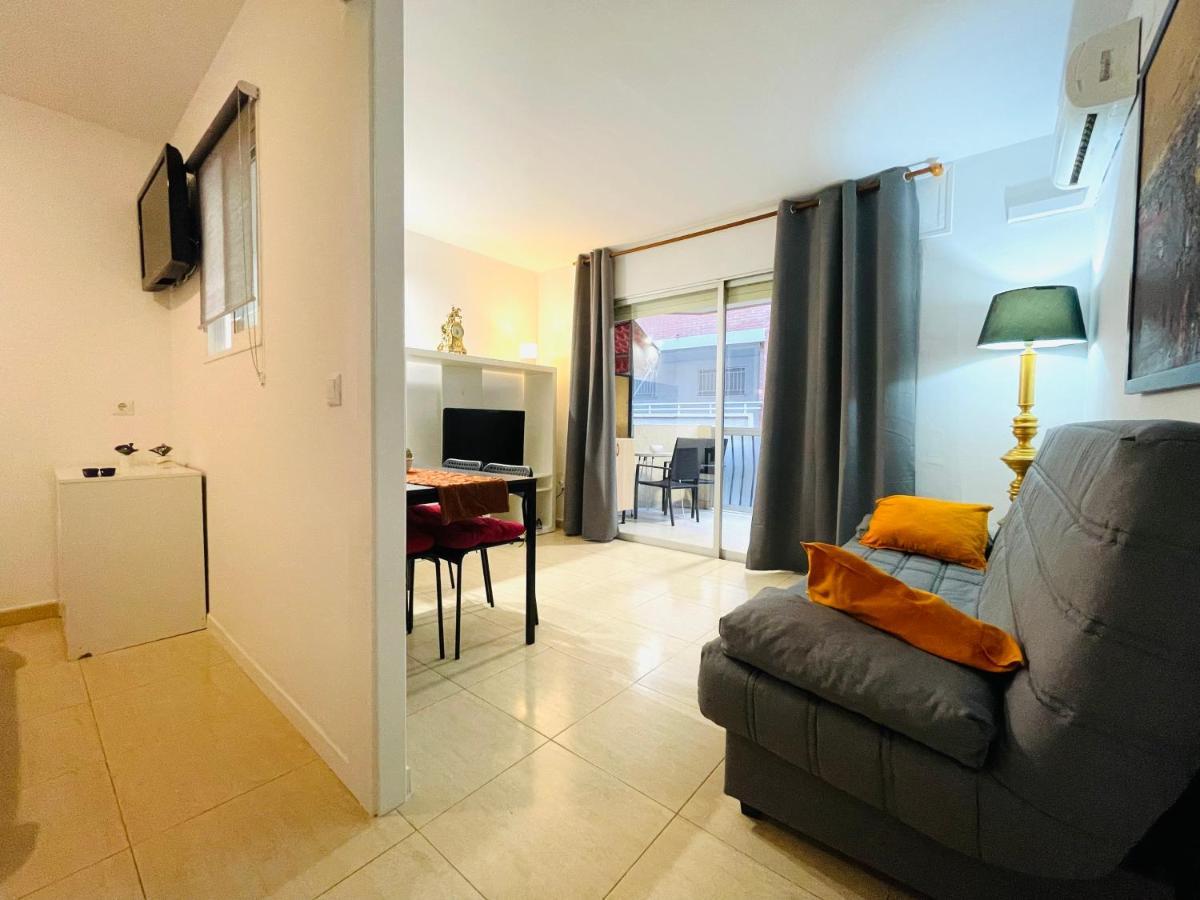 Renovado Apartamento En Zona Residencial A Pasos Del Mar Salou Bagian luar foto